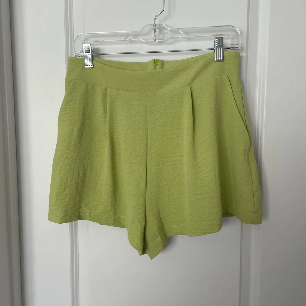 FORE - Neon‎ Cropped Matching Short Set